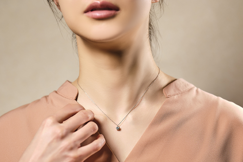 婚約ペンダント作品：桜0.2ct