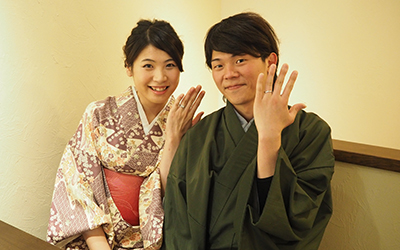 滋賀県湖南市の修平様・ゆかり様┃婚約指輪