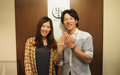 滋賀県愛知郡のY様・N様┃オシャレな婚約指輪と結婚指輪
