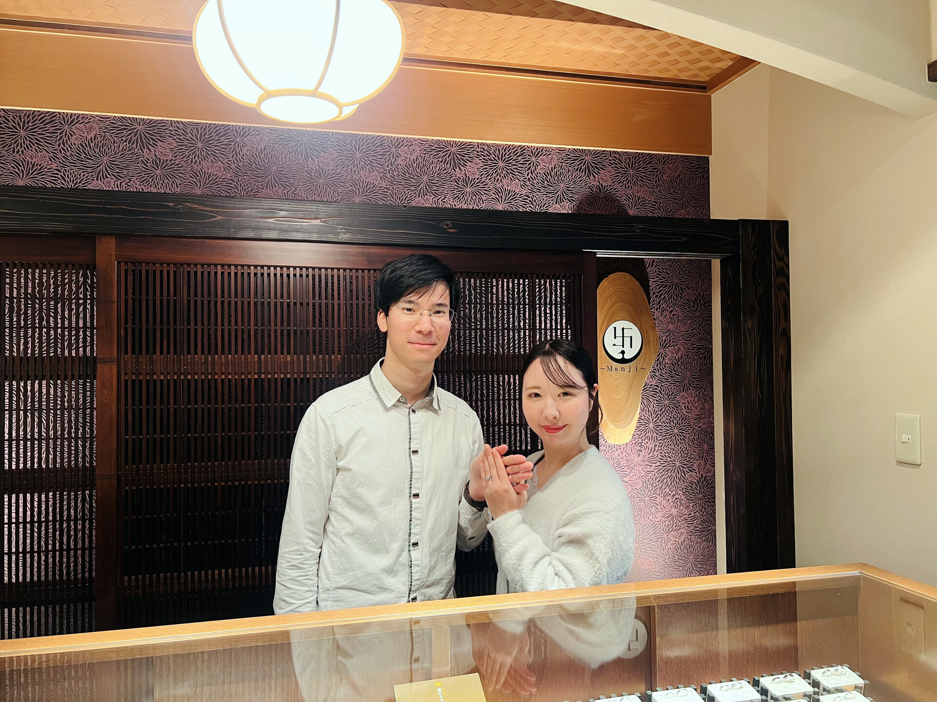 兵庫県西宮市のお二人┃婚約指輪